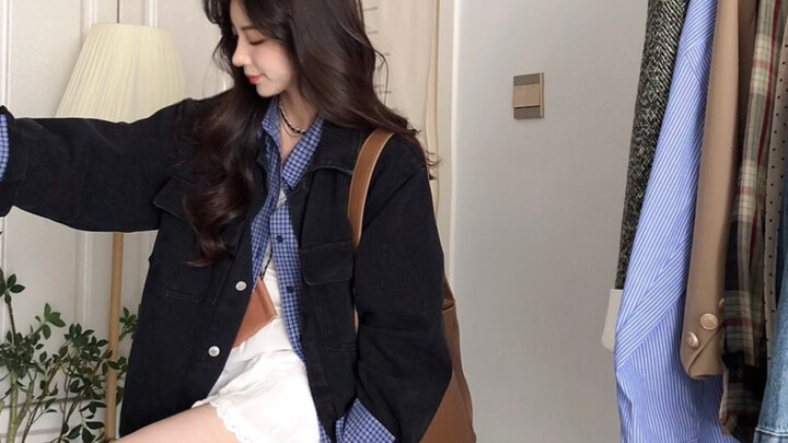 How versatile can a black denim jacket really be? 6 styling ideas! A basic piece for multiple looks.