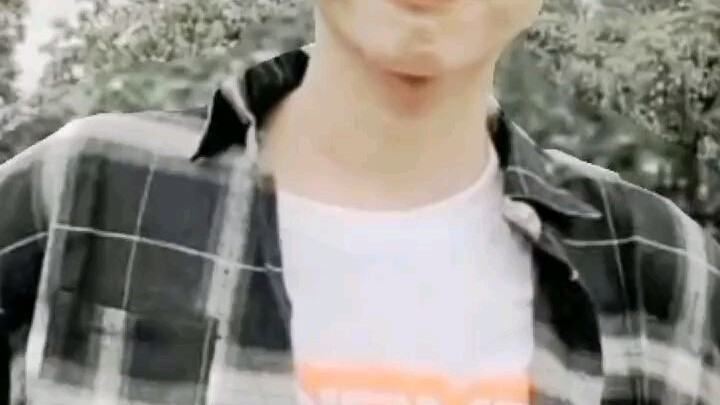 không biết nó có gây tội gì với con chó không nữa