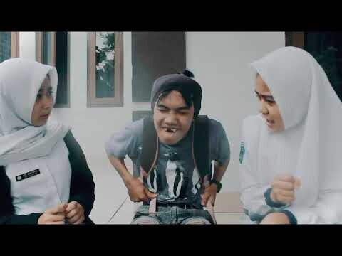 HARUS BERBAKTI KEPADA ORANG TUA