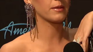 Tình yêu thần tiên của chị Quả và anh Khai Hoa!