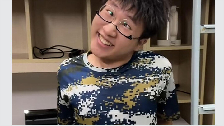 How to Stay on Campus as a Dorm Supervisor Right After Graduation