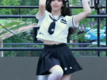 قطة مستعارة ^･֊･^ ੭ دُونغ تسي... مواء؟ 🐈