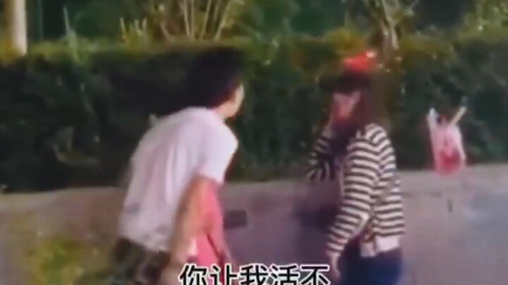 全世界都在教男孩子怎么去爱一个女孩子，却没有教怎么去体谅一个男孩子