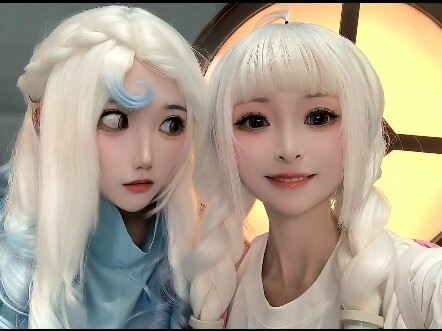 It seems like everyone doesn't like collecting stamps with me—why is that? (lol)