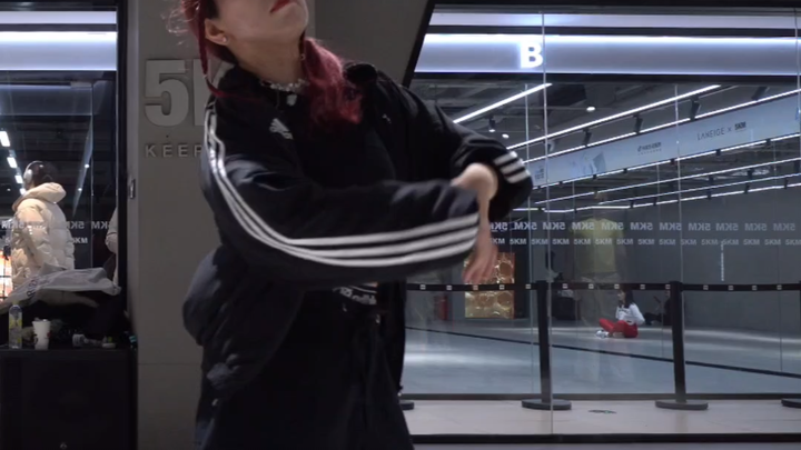 العمل الجاد يؤدي إلى النجاح