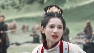 Nhân vật Cang Hai vẫn còn yếu đuối, vợ dắt ngựa, ôm túi, thậm chí còn tưởng tượng vợ sẽ đến cứu mình