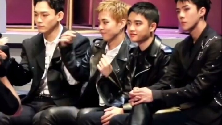 "On EXO's Obsession with Twice" – There's a bonus scene at the end