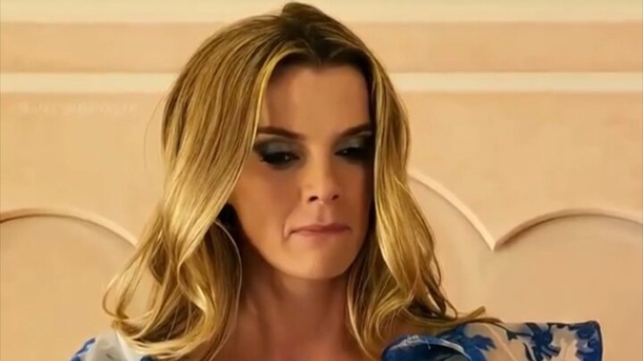 SEORANG ISTRI YANG HANYA DIJADIKAN PAJANGAN