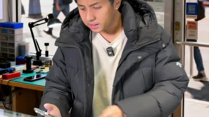 صيني يعشق مشاهدة الحشود طوال حياته