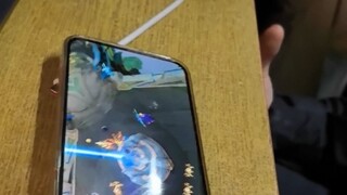 当你的室友以为自己上王者了