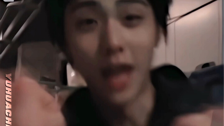 ตัวน่ารักของคุณวิ่งมาหาคุณ แล้วชกคุณไปหนึ่งหมัด