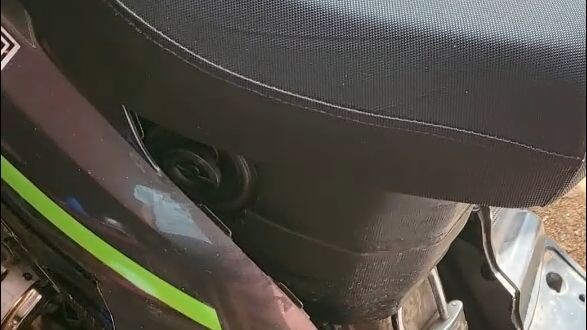 moped got speakers