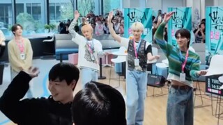 【WEI SHEN V】Ba người các cậu thật sự đáng yêu quá~ Cực Lạc Tịnh Độ