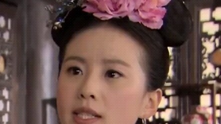 Kayaknya sudah jadi versi muda dari Qing, ya! Baru aja si Pangeran Delapan menyatakan cinta ke Ruola