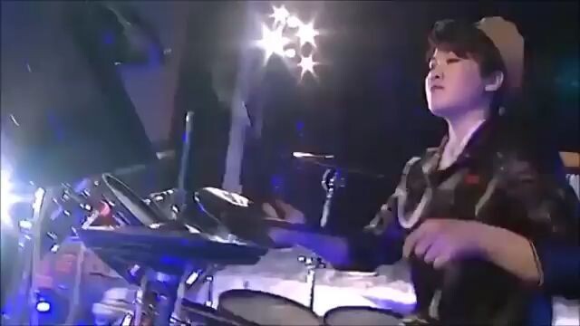 "Nossas forças armadas revolucionárias apoiam apenas a liderança do Marechal"