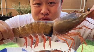 泰国美食：泰式的生腌巨无霸虾中之王黑虎虾做出百年老店的味道忙碌一天也值得