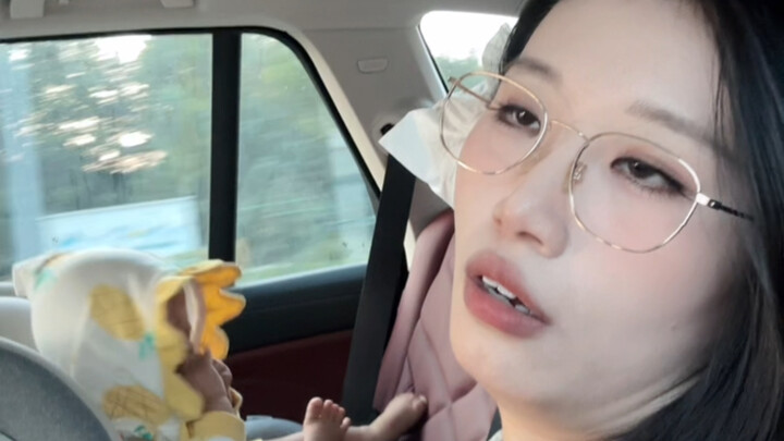 Khi không có con, tôi cũng chỉ là một cô gái trẻ vui vẻ.