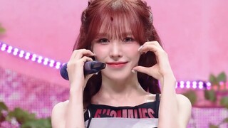 Wendy Solo回归曲Sunkiss首打歌舞台