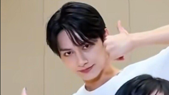 文俊辉 JUN | 你说 这是力量型舞担 !？