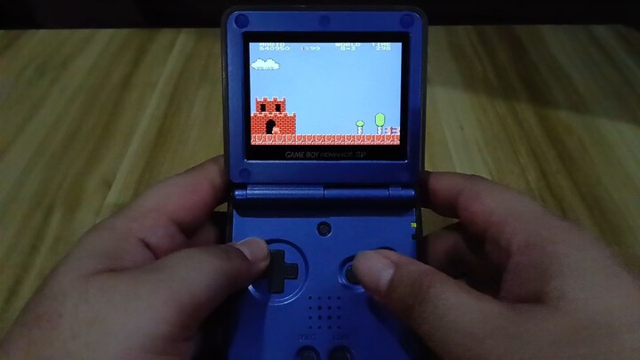 Super Mario Bros. on Gameboy Advance SP: World 8-3