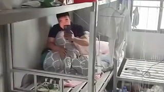 Inventarisasi penerimaan dan pengurangan prangko masing-masing sekolah