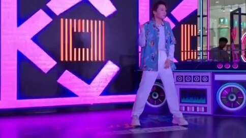 [Youth With You 2] Pertarungan popping Liu Yuxin