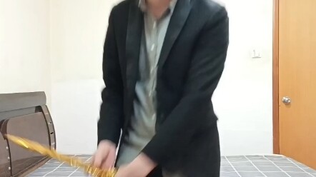 I bought Prince Junming for my mom—she’s totally going to love me!