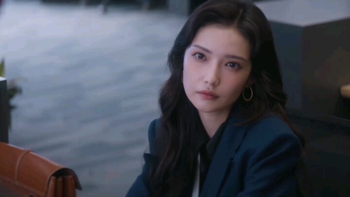 Uncle Zhuang can praise her for her courageous act, but he won’t forgive him for being late.