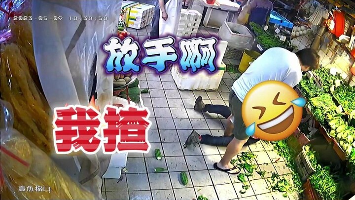 A brawl erupts at a Hong Kong wet market! A man shopping for groceries gets into a violent fight wit