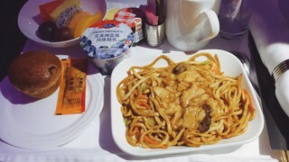 Vlog Xiaoze: Apa yang bisa Anda makan jika menghabiskan $500 untuk upgrade ke Kelas Bisnis Emirates?