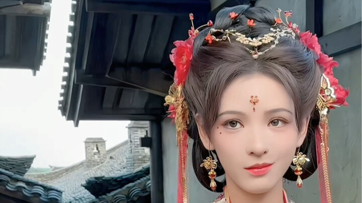 Fans’ cheesy pick-up lines left Zhang Yuxi so embarrassed she dug her toes into the ground.