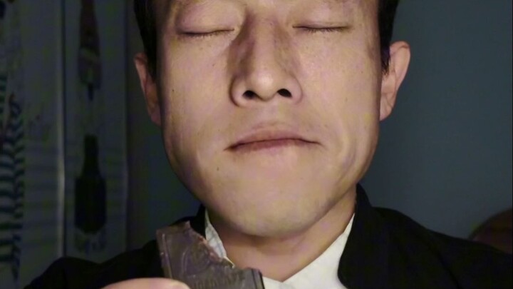 أي أجواء مناسبة لتناول الشوكولاتة الداكنة بتركيز 98%؟