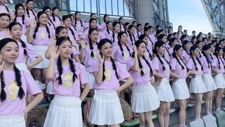Meizhou Cheerleading Squad (Chashan Rehearsal/Guangdong Super League)
