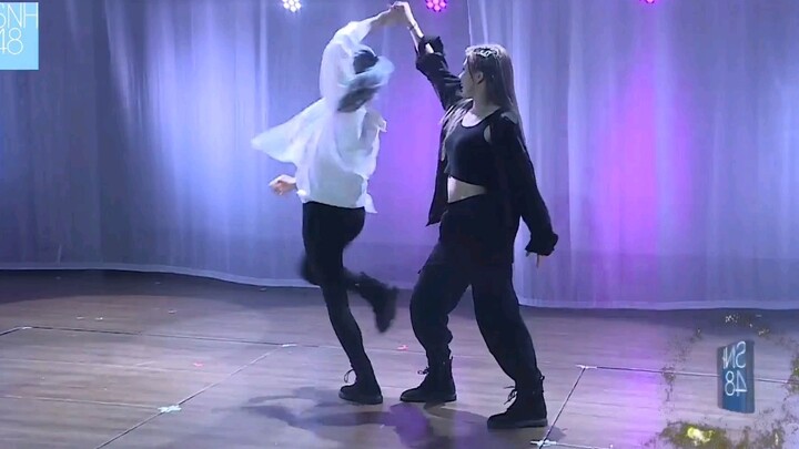 【沈梦瑶/SNH48】200703 郝婧怡拉票助演《Hola Hola》