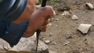 纯手工石墙，堪称艺术品…