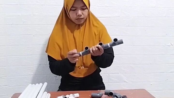 membuat gantungan handuk dari  paralon