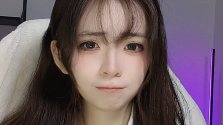 สวัสดีวันศุกร์ ฉันกำลังตัดต่อวิดีโออยู่ 🤡👉🏻🤣