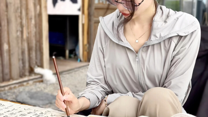 They say I never go out? Fine, then I’ll just go out and be the attention-grabbing weirdo!