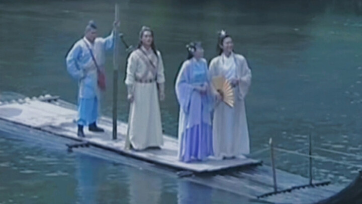 Dulu aku selalu mengira keempat orang itu adalah titik awal, tapi siapa sangka ternyata mereka justr