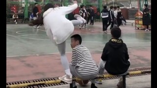 鬼…鬼知道我看了几遍！
