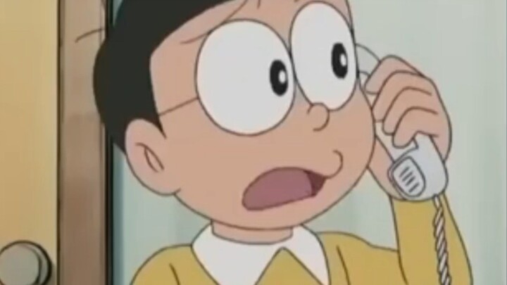 nobita mendapat telepon