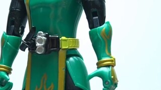 [Kamen Rider Brother Form] - AC Series Kamen Rider Gaim Grape Form Unboxing