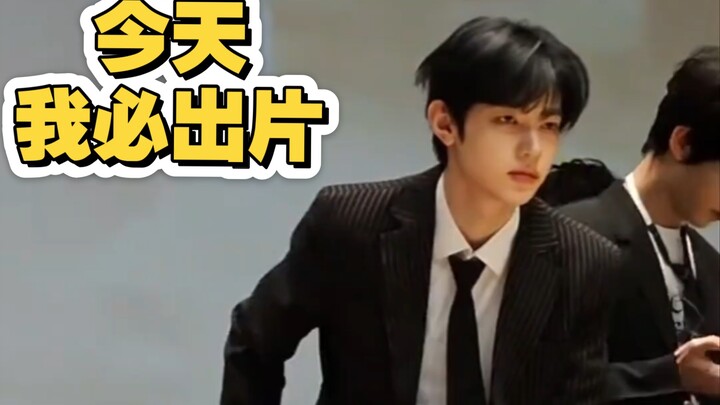 คนจีนที่ต้องมีรูปเด็ดสักช็อตในชีวิต! จางฮ่าว: อย่าชมแต่หล่ออย่างเดียว รีบถ่ายเร็วเข้า! ลุคแต่งหน้าทำ
