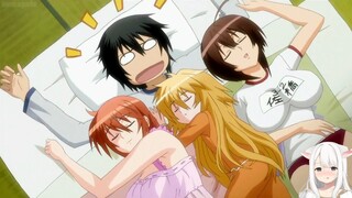 When You Wake Up Next To 3 Cute Girls After A Sweet Night