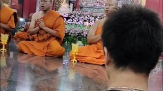 พระสงฆ์เจริญพระพุทธมนต์ วันวิสาขบูชาที่11 พฤษภาคม 2568