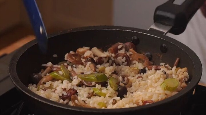 Cơm chiên nhanh cho bữa trưa vội #amthuc