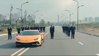 HÀNH TRÌNH BÁ CHỦ PHONG VÂN | Anh chàng bốc vác làm quân sư giúp nữ tổng tài vượt qua khó khăn