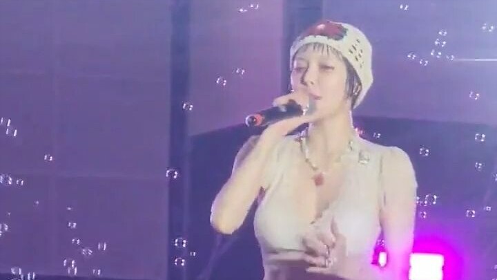 HyunA | Water Bomb Bangkok 2023: Thailand, you’re so lively!