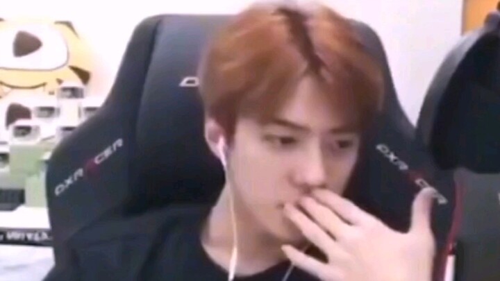 Wu Shixun chắc chắn thích gái Trung Quốc (bản dịch đã kết hôn)