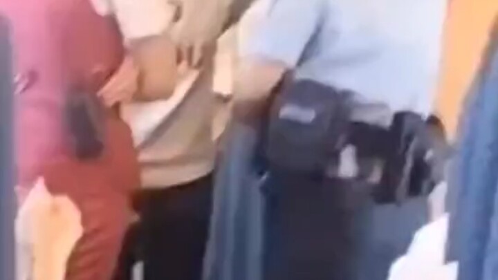 ความสามารถของหัวหน้ารถไฟคนนี้ไม่เพียงพอ ระดับการแก้ปัญหาจึงมีข้อจำกัด